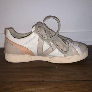 VINTAGE Louis Vuitton Men’s Shoes Size 9